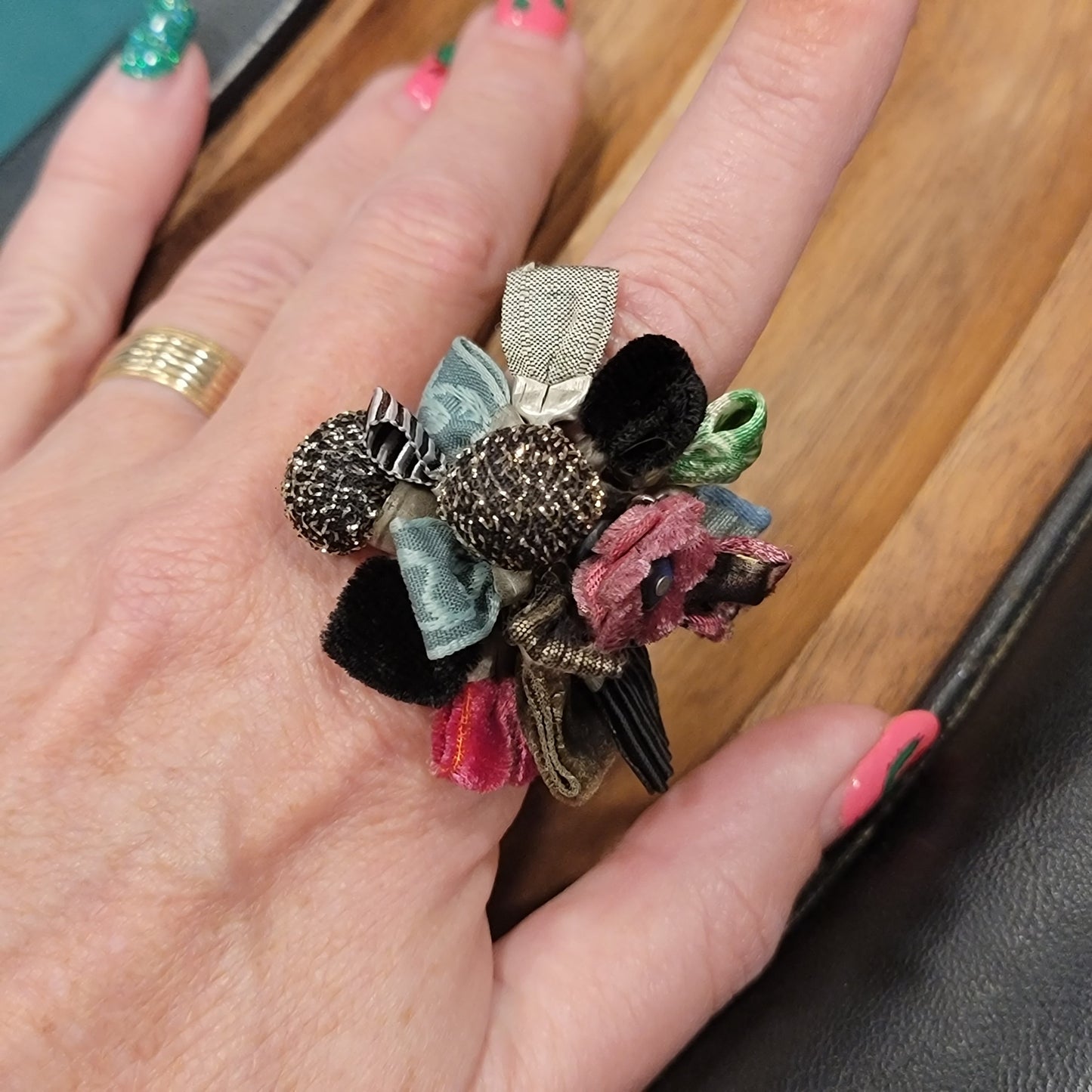 Silk Charm Ring - Black, Silver and Fuchsia