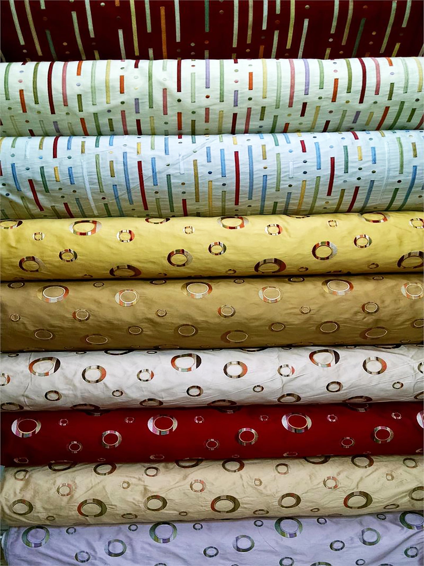 Circulo Collection - Embroidered Silk Dupioni - Garnet