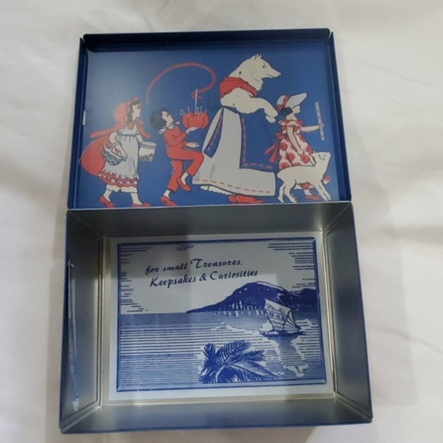 Sewing Supplies TIn