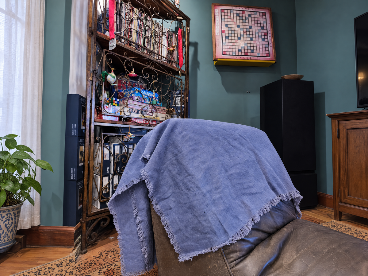 Handmade Linen Throw - Periwinkle